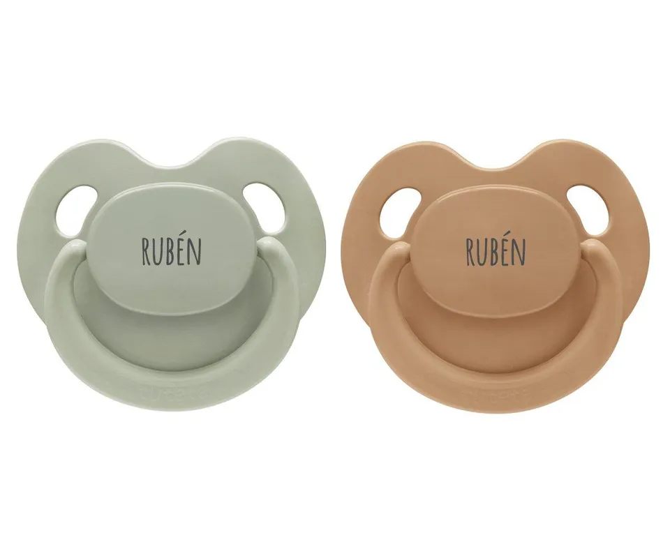 2 CHUPETES PERSONALIZADOS RETRO NORDIC MOCA